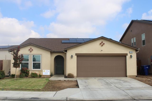 5586 E Saginaw Way, Fresno, CA 93722