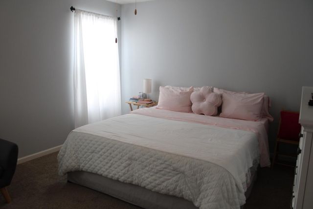 5586 E Saginaw Way, Fresno, CA 93722