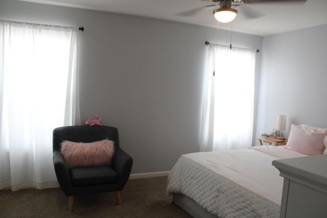 5586 E Saginaw Way, Fresno, CA 93722