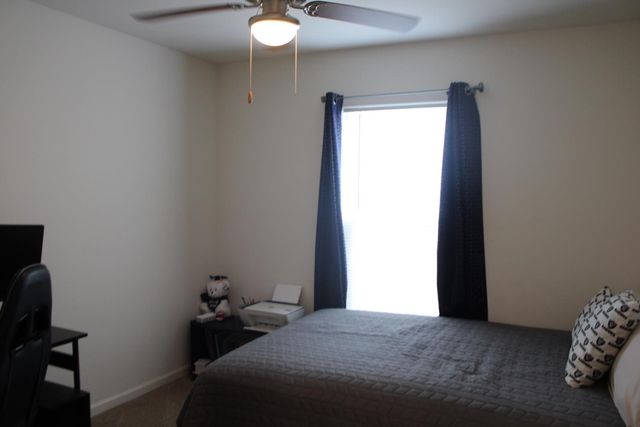 5586 E Saginaw Way, Fresno, CA 93722