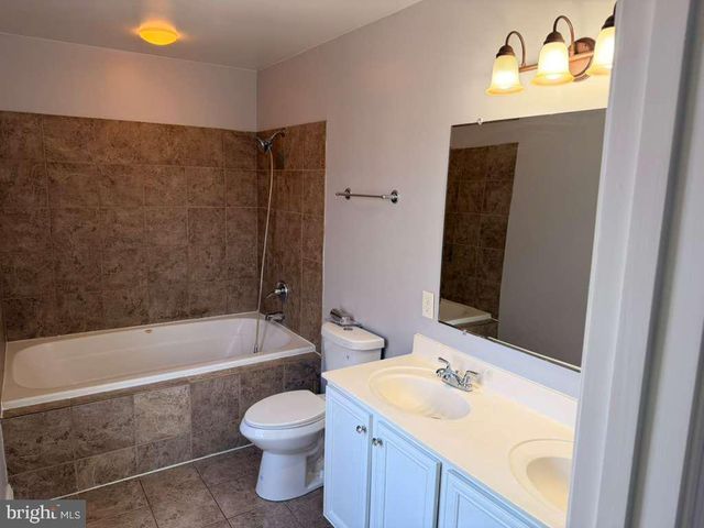 6750 RAILWAY AVE, Baltimore, MD 21222