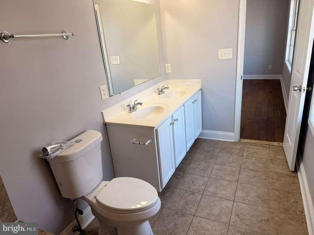 6750 RAILWAY AVE, Baltimore, MD 21222