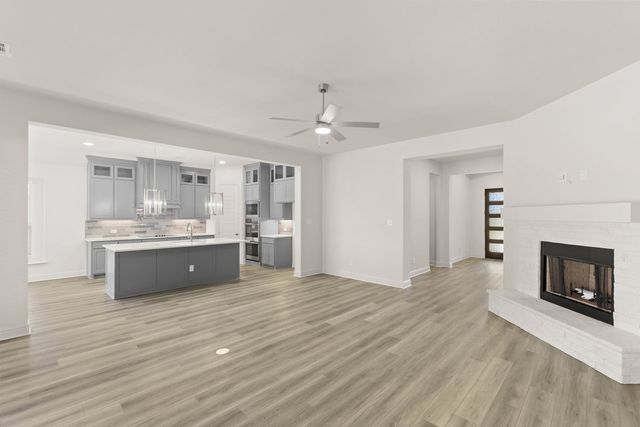 5205 Rutherford Drive, Midlothian, TX 76065