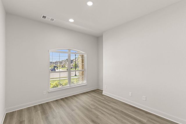 5205 Rutherford Drive, Midlothian, TX 76065