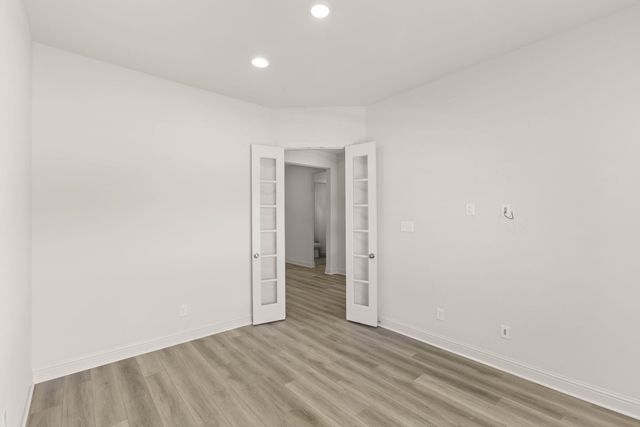 5205 Rutherford Drive, Midlothian, TX 76065