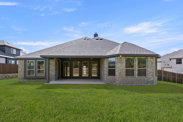 5205 Rutherford Drive, Midlothian, TX 76065