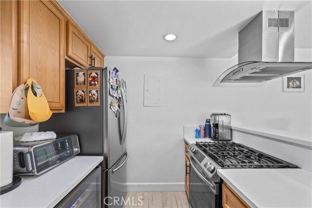 2451 College, La Verne, CA 91750