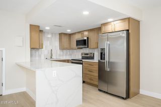 4760 E MORELAND Street, Phoenix, AZ 85008