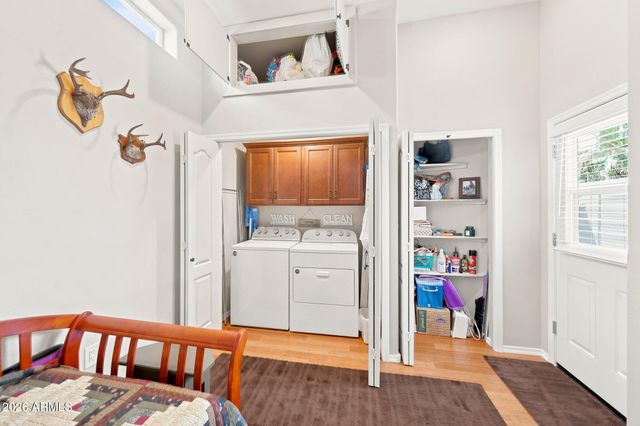 629 NAVAJO --, Mesa, AZ 85205