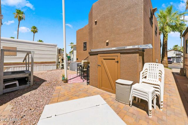 629 NAVAJO --, Mesa, AZ 85205