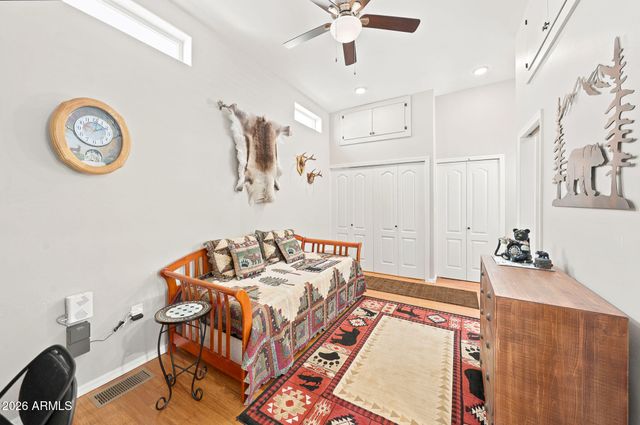 629 NAVAJO --, Mesa, AZ 85205