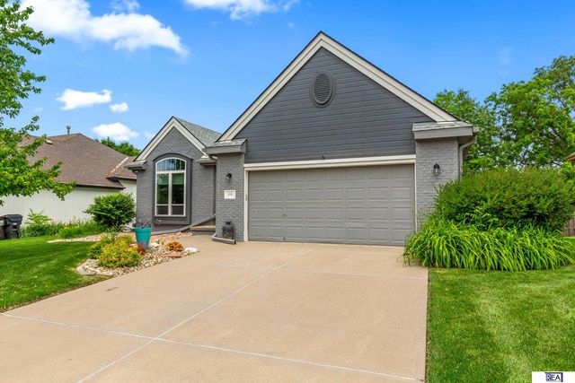 619 S 186th Street, Omaha, NE 68022