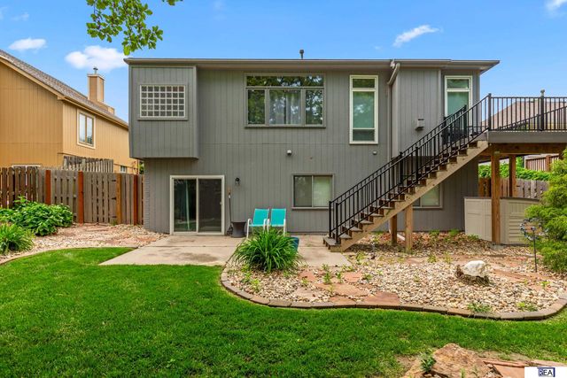 619 S 186th Street, Omaha, NE 68022