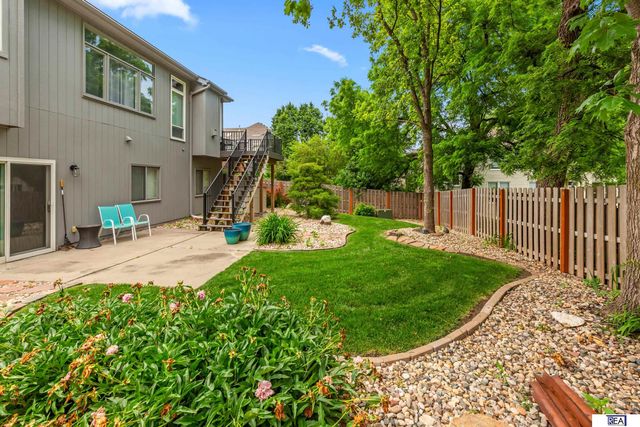 619 S 186th Street, Omaha, NE 68022