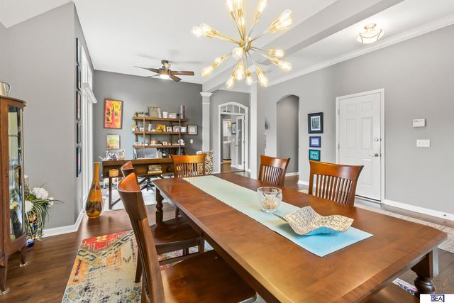 619 S 186th Street, Omaha, NE 68022