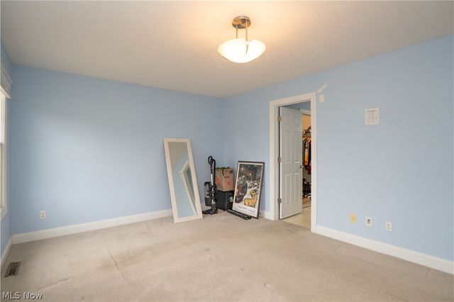 3301 Sumser Street NW, North Canton, OH 44720