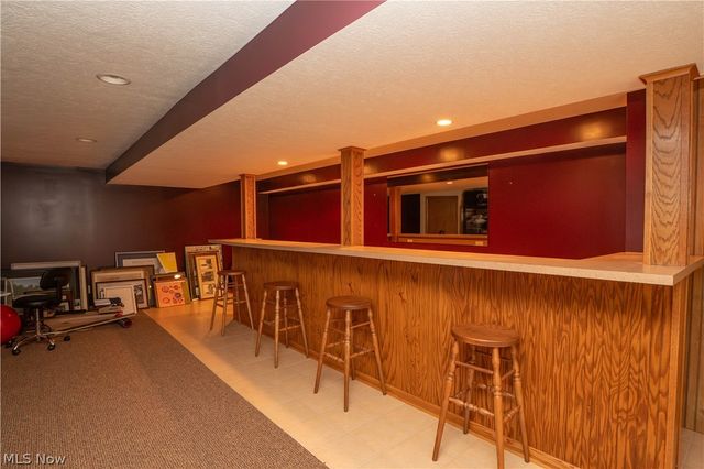 3301 Sumser Street NW, North Canton, OH 44720