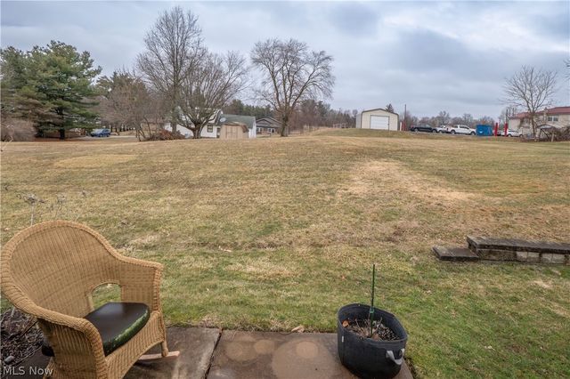 3301 Sumser Street NW, North Canton, OH 44720