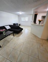 3465 NW 44th Street 103, Oakland Park, FL 33309