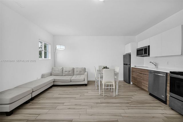 1560 Meridian Avenue 207, Miami Beach, FL 33139