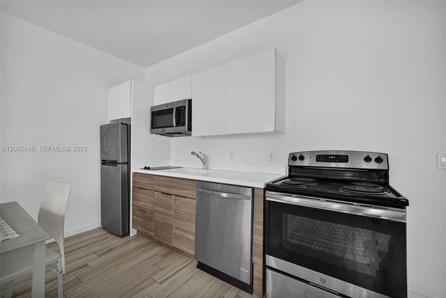 1560 Meridian Avenue 207, Miami Beach, FL 33139