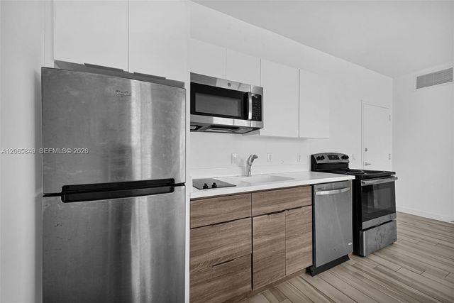 1560 Meridian Avenue 207, Miami Beach, FL 33139