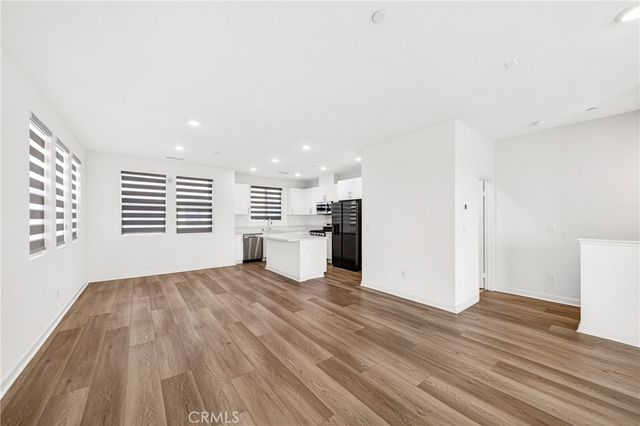 2961 W Lincoln 6, Anaheim, CA 92801
