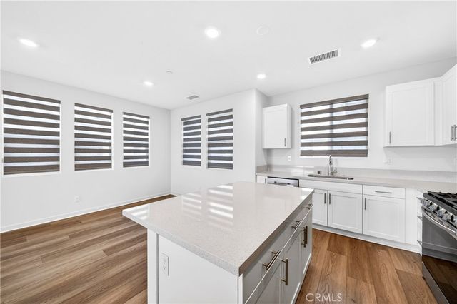 2961 W Lincoln 6, Anaheim, CA 92801