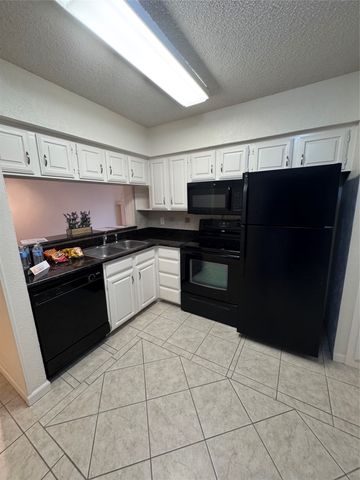 4800 Northway Drive 2J, Dallas, TX 75206