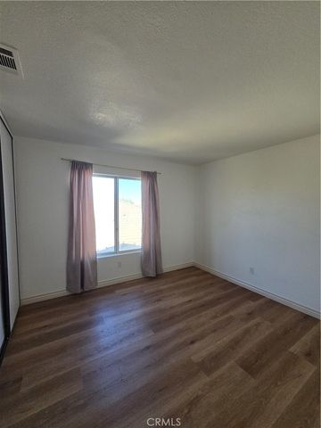 12334 Navajo, Victorville, CA 92392