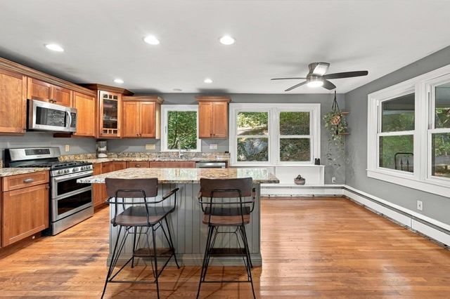 30 Garden Lane, Durham, NH 03824