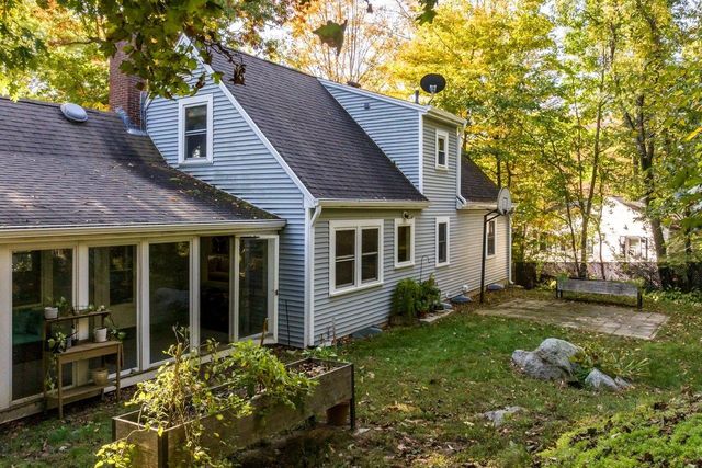 30 Garden Lane, Durham, NH 03824