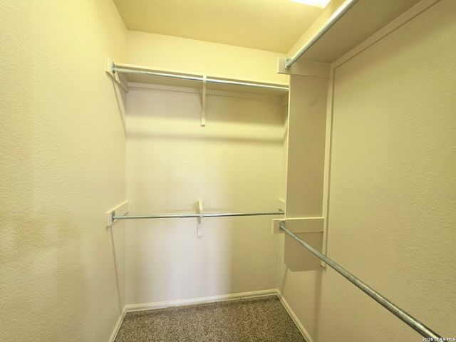 914 Tisbury Parkway, San Antonio, TX 78251