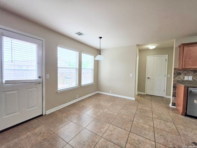 914 Tisbury Parkway, San Antonio, TX 78251