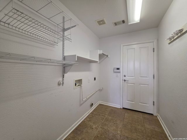 914 Tisbury Parkway, San Antonio, TX 78251