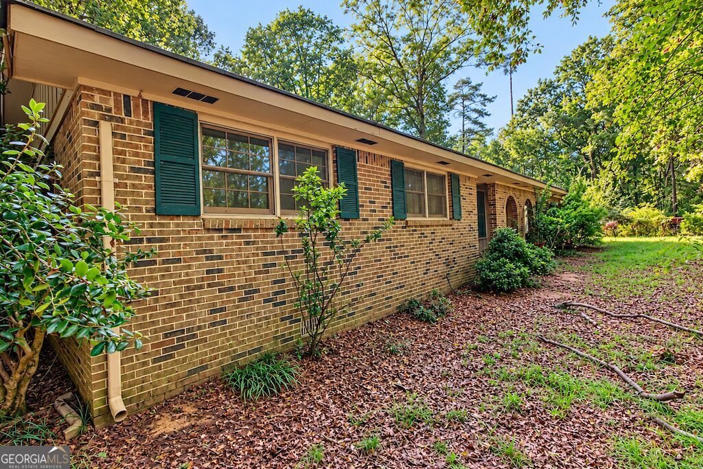 1847 W Hightower Trial, Conyers, GA 30012 — exterior