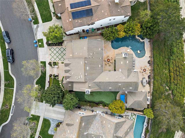 33 Christopher Street, Ladera Ranch, CA 92694