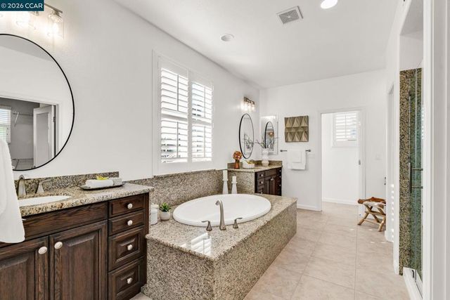 116 116 Spalding Ct, San Ramon, CA 94582