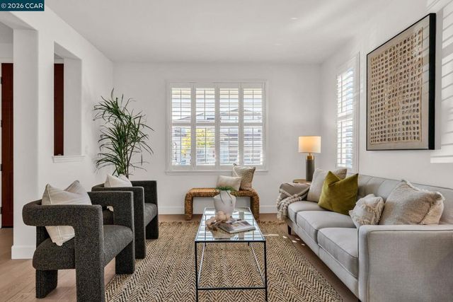 116 116 Spalding Ct, San Ramon, CA 94582