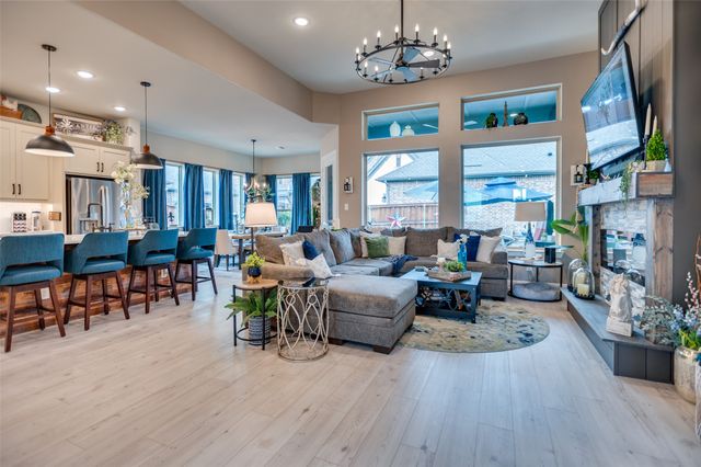 2063 Spotted Fawn Drive, Arlington, TX 76005