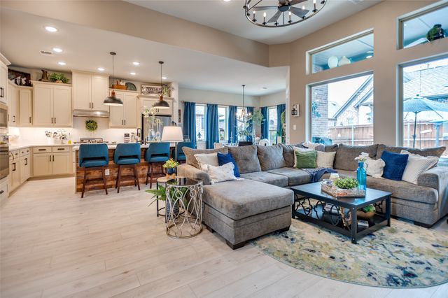 2063 Spotted Fawn Drive, Arlington, TX 76005