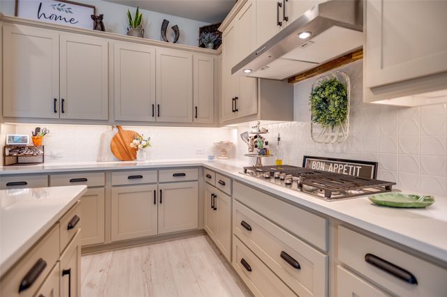 2063 Spotted Fawn Drive, Arlington, TX 76005