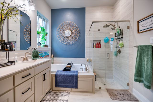 2063 Spotted Fawn Drive, Arlington, TX 76005