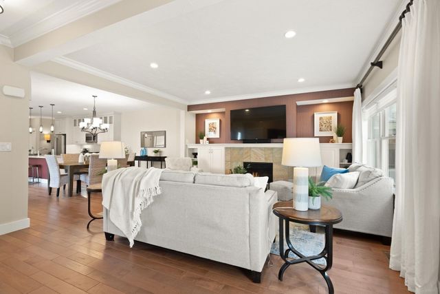 40 Tall Pine Dr 2, Sudbury, MA 01776