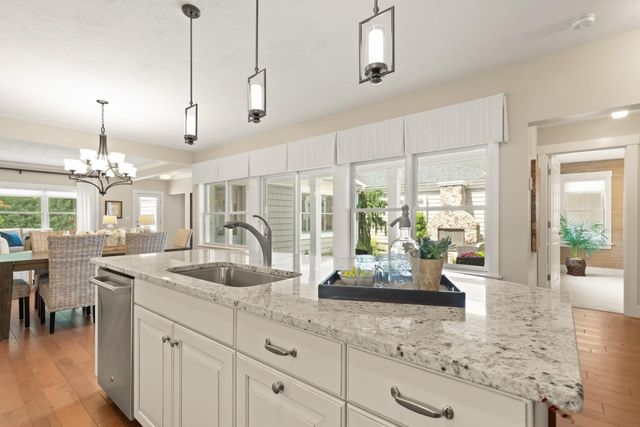 40 Tall Pine Dr 2, Sudbury, MA 01776
