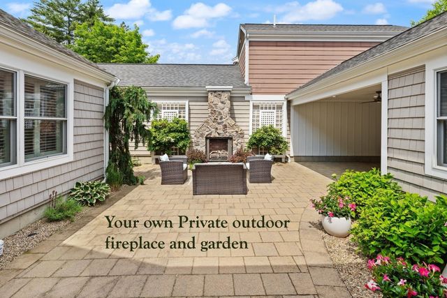 40 Tall Pine Dr 2, Sudbury, MA 01776