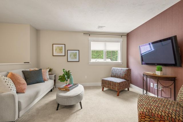 40 Tall Pine Dr 2, Sudbury, MA 01776