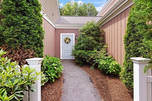 40 Tall Pine Dr 2, Sudbury, MA 01776
