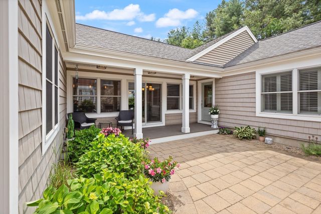 40 Tall Pine Dr 2, Sudbury, MA 01776