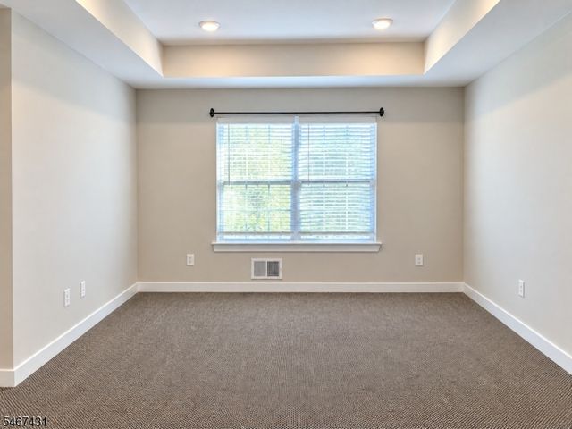 86 Sowers Dr, Mount Olive Twp., NJ 07840
